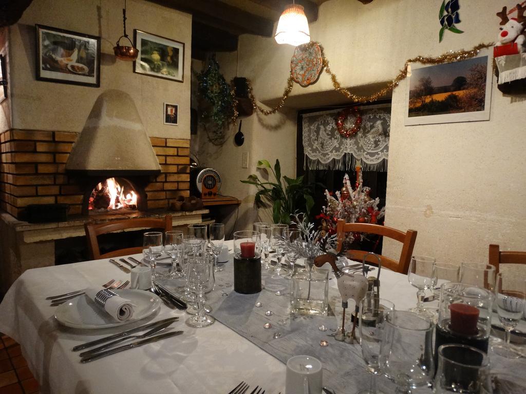 Chambres D'Hotes De La Ferme Auberge De Mesauboin Bille Екстер'єр фото