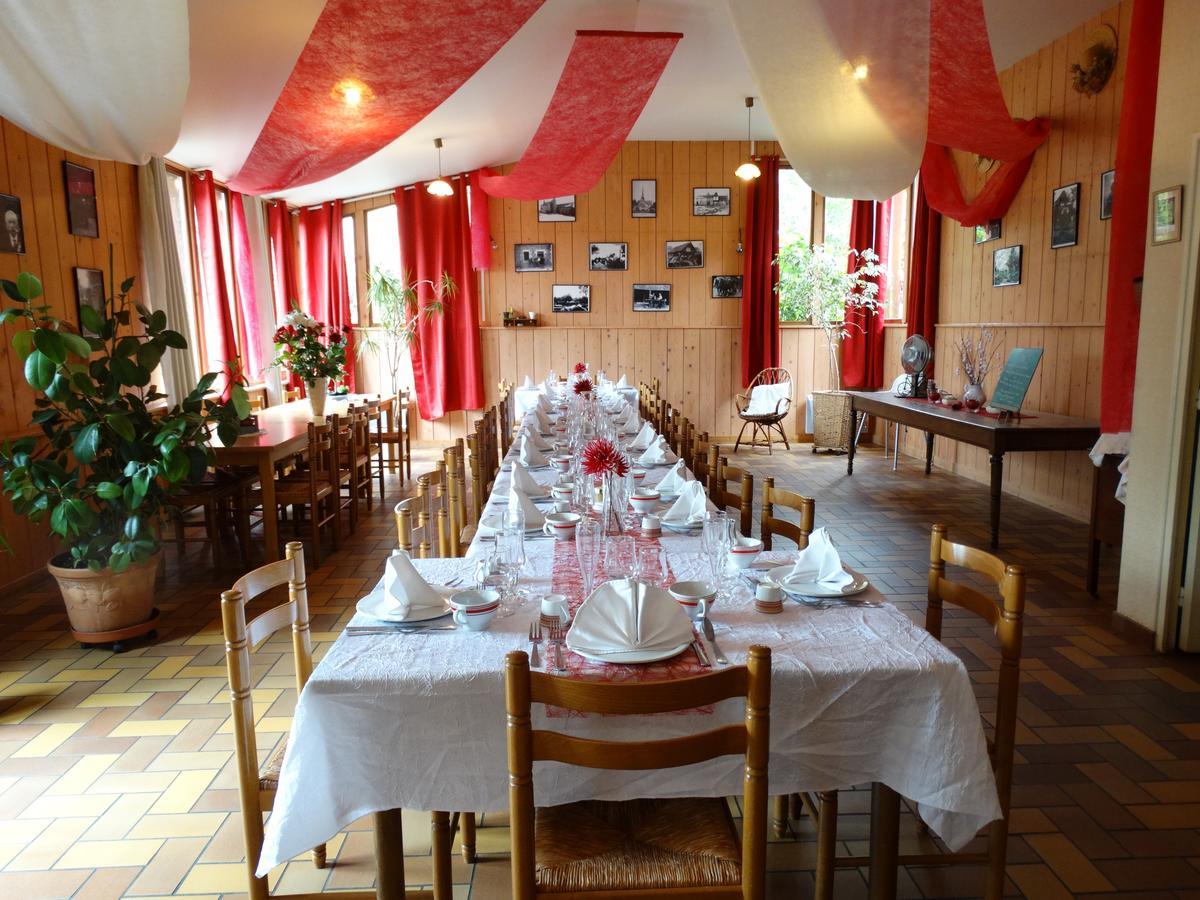 Chambres D'Hotes De La Ferme Auberge De Mesauboin Bille Екстер'єр фото